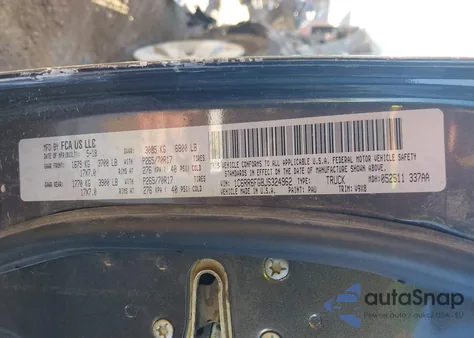 2018 Ram 1500 z USA, uszkodzony, nr VIN 1C6RR6FG8JS324962